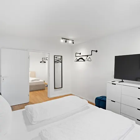 Anytime - Am Uferpark Direkt Am 腓特烈港